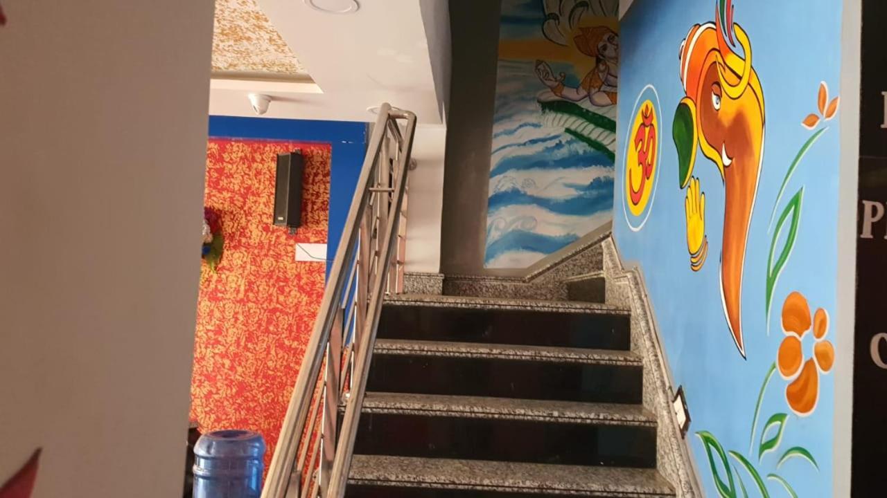 Madhuvatika Patna (Bihar) Buitenkant foto